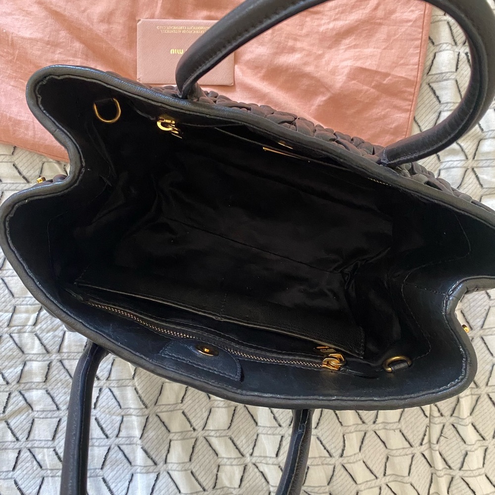 Miu Miu medium size shoulder bag - Picture 7 of 8